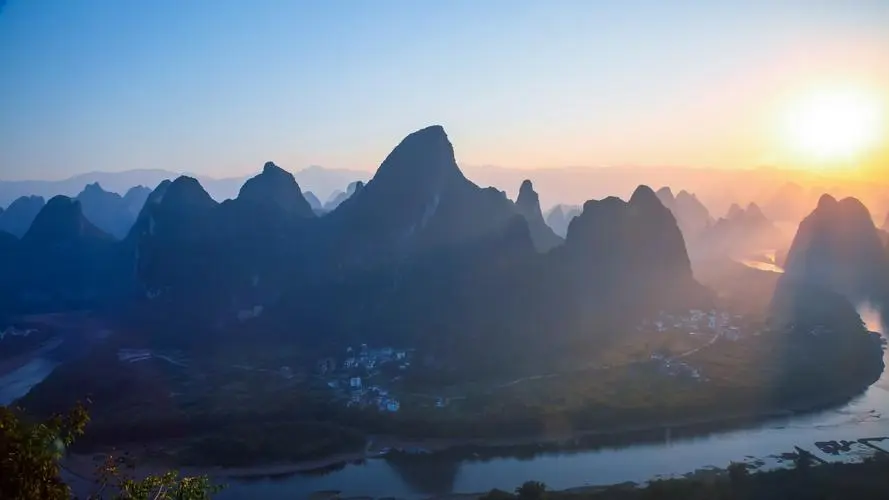 智能系统精密高效